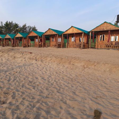 Saxony Beach Huts Агонда Екстер'єр фото